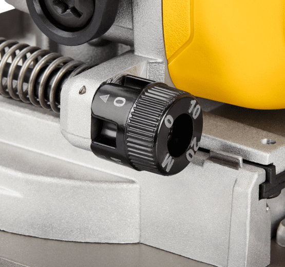 DeWalt aku glodalica za drvo - kekserica DCW682NT 18V, kofer - Slika 4