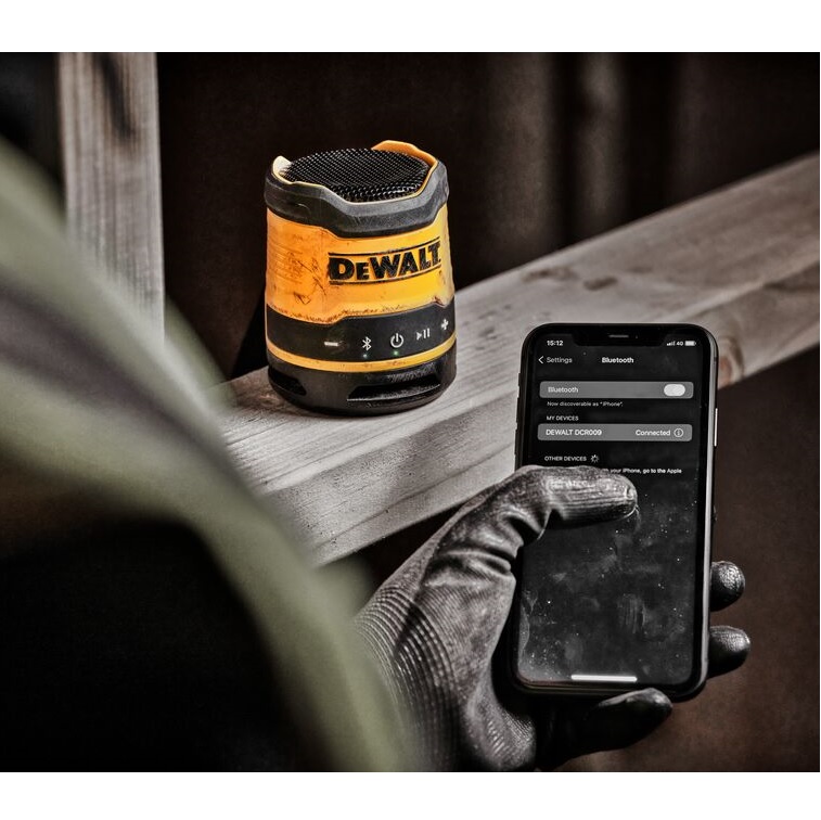 DeWalt bluetooth zvučnik DCR009 USB-C 5W IP67 86db
