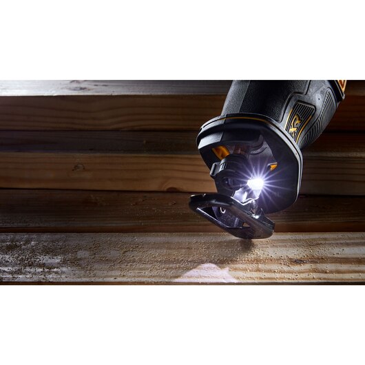 Dewalt aku sabljasta pila DCS382N 18V - Slika 6