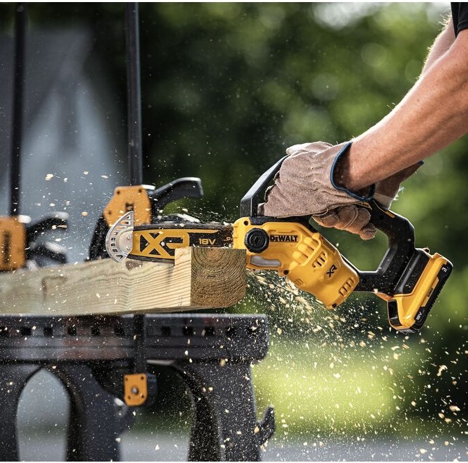 DeWalt aku lančana pila za rezidbu 20cm DCMPS520P1 1x5,0Ah