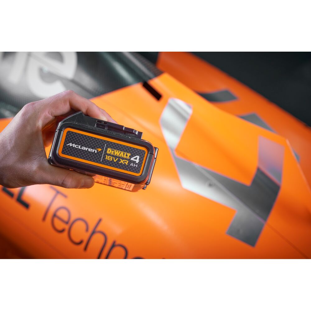 DeWalt aku set udarna bušilica i odvijač DCK200MM2T McLaren 2x4,0Ah - Slika 10