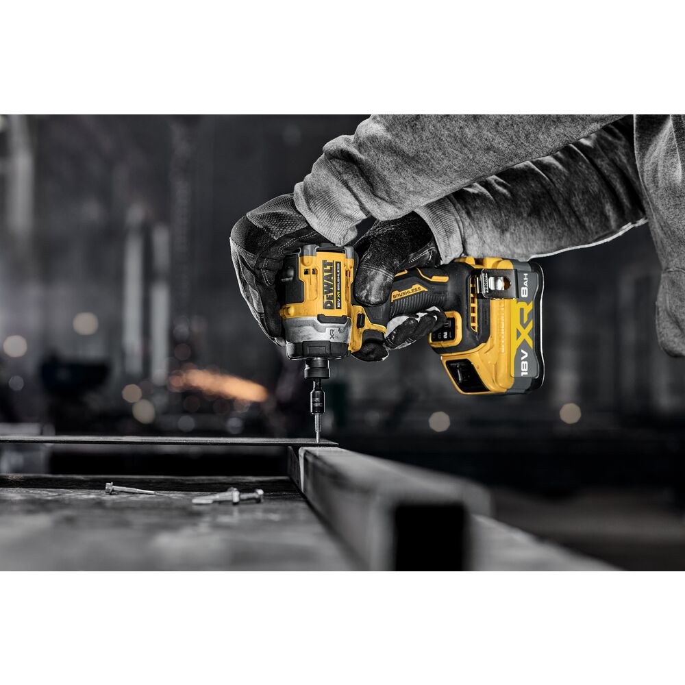 DeWalt aku udarni odvijač DCF860NT 1/4" 282Nm, 18V kofer, solo alat - Slika 6