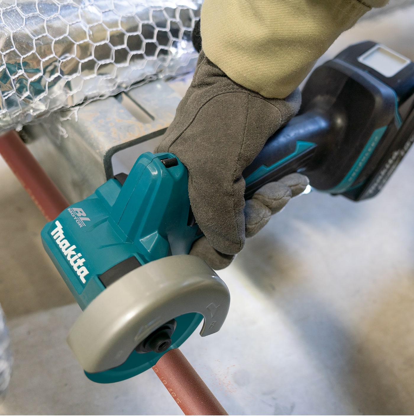 Makita aku mini pila - rezač DMC300Z 18V 76mm - Slika 3