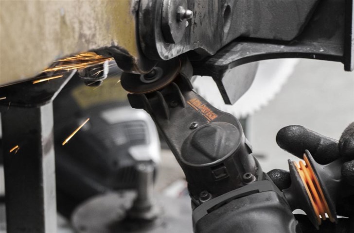 Arbortech Mini Grinder Trade brusilica za rezbarenje, set 1000W - Slika 6