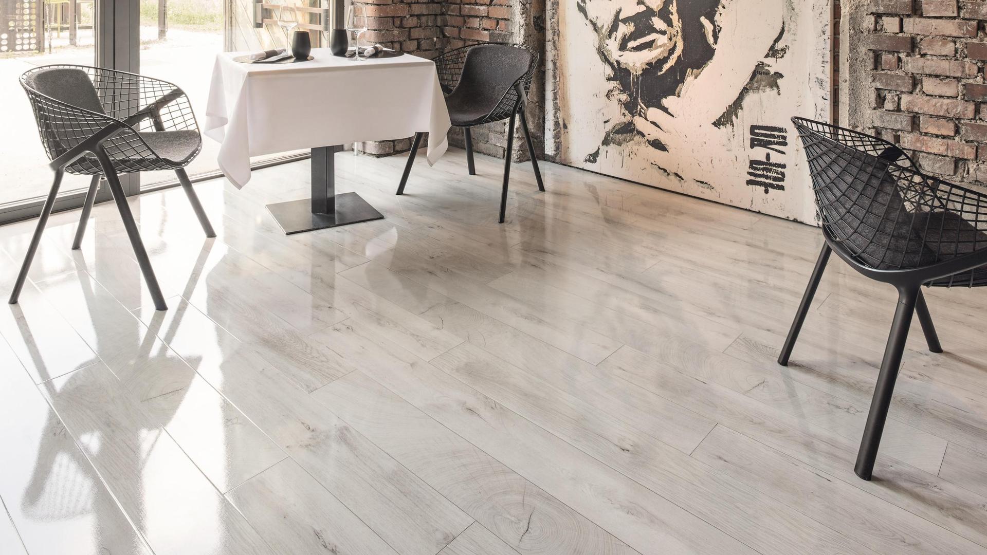 Laminat pod.obloga klik 8mm Hrast Fresco Snow O251 - Slika 3