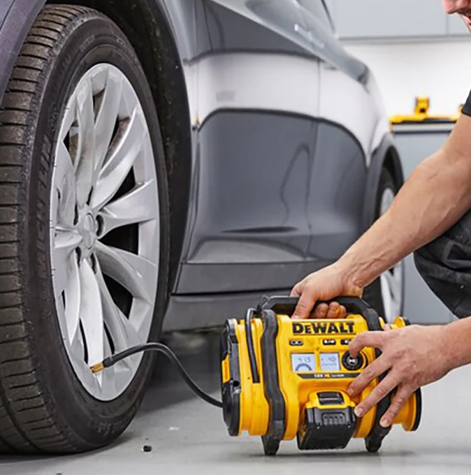 DeWalt aku kompresor DCC018N 18V 11bara - Slika 4