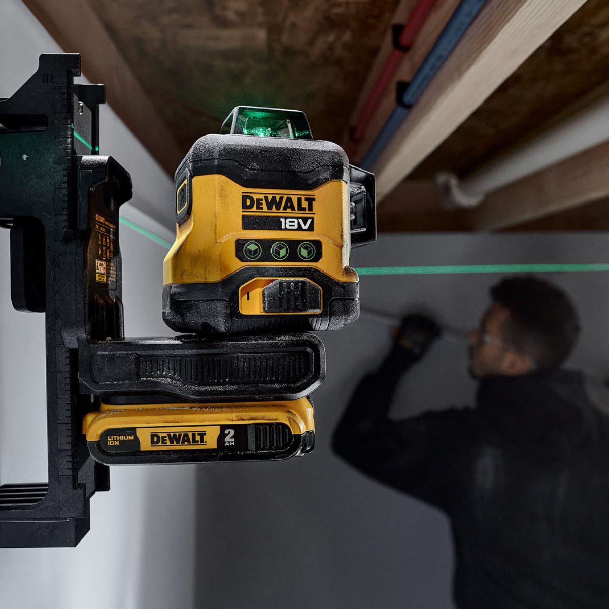 DeWalt aku laserski nivelir DCLE34031D1 18V 1x2,0Ah zelena linija 3x360° - Slika 3