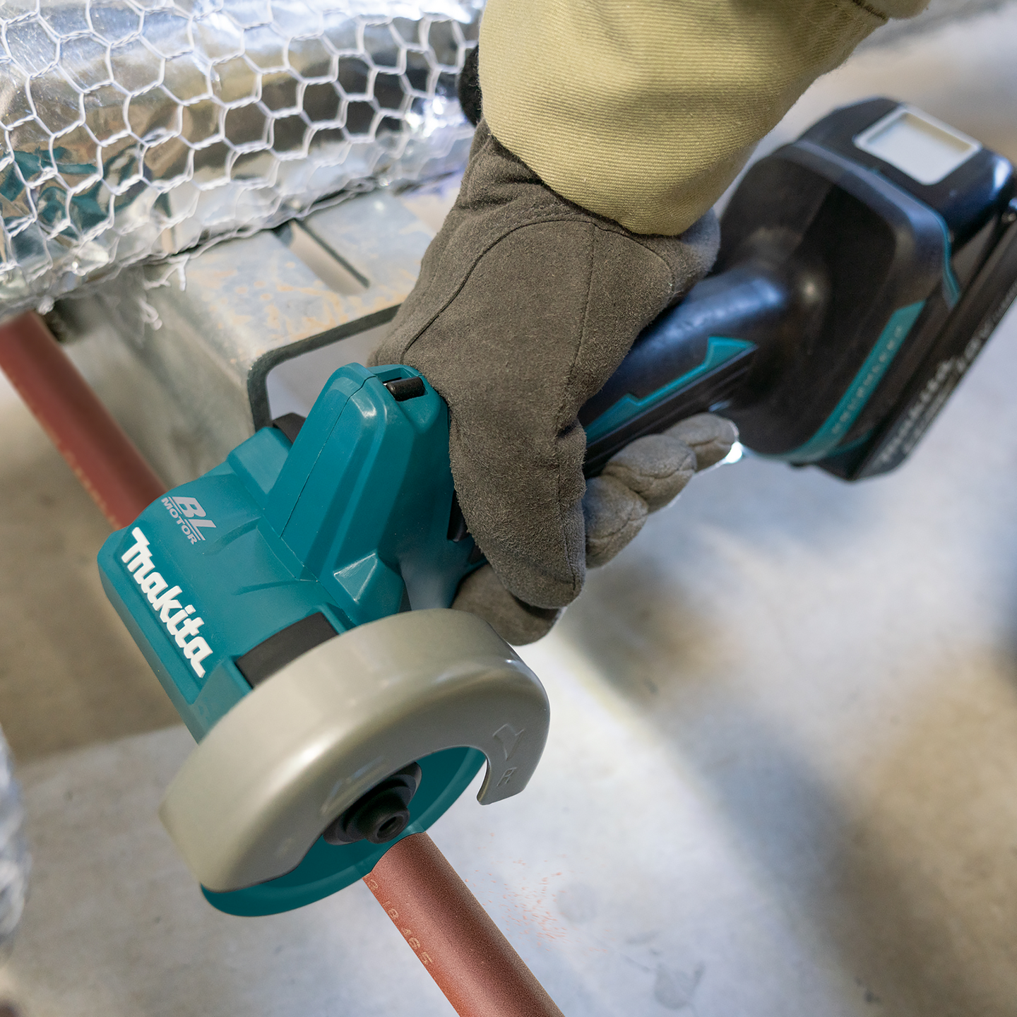 Makita aku mini pila - rezač DMC300Z 18V 76mm - Slika 7