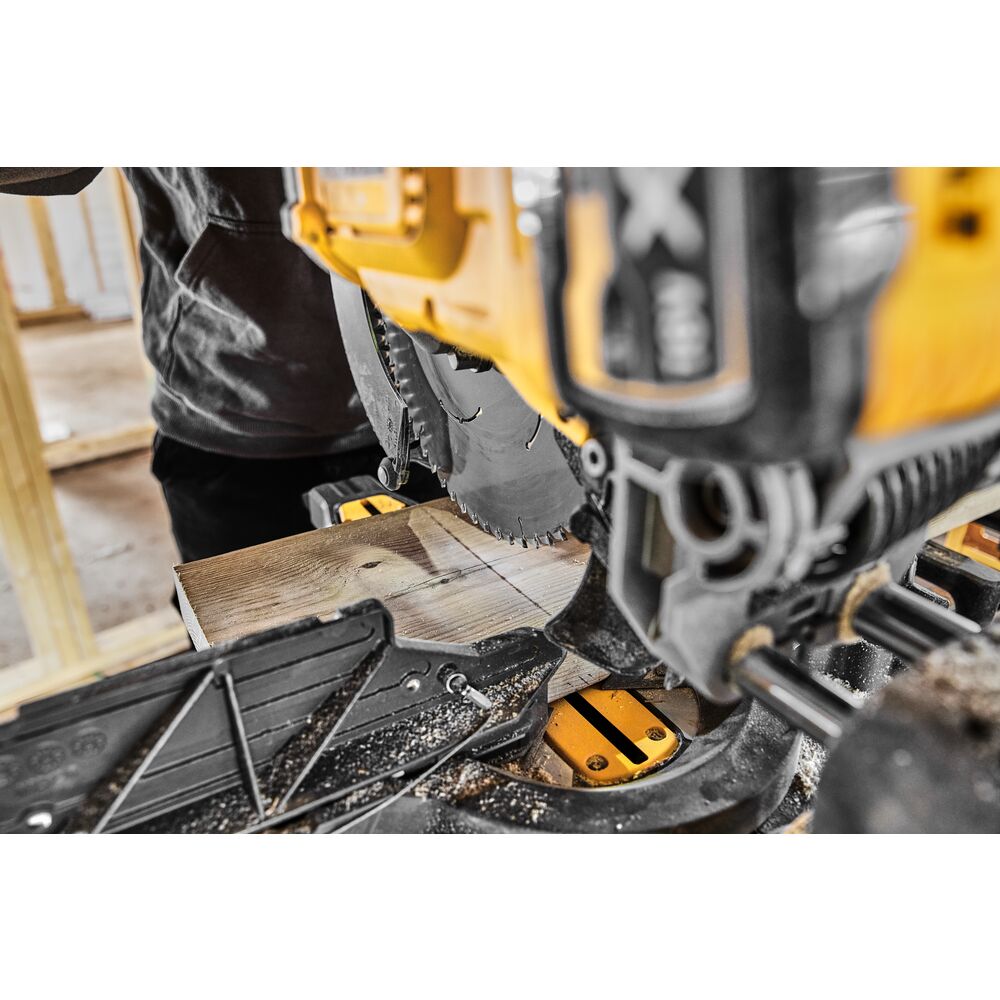 DeWalt aku potezna kružna pila DCS781X2 54V 2x9,0Ah 305mm - Slika 8