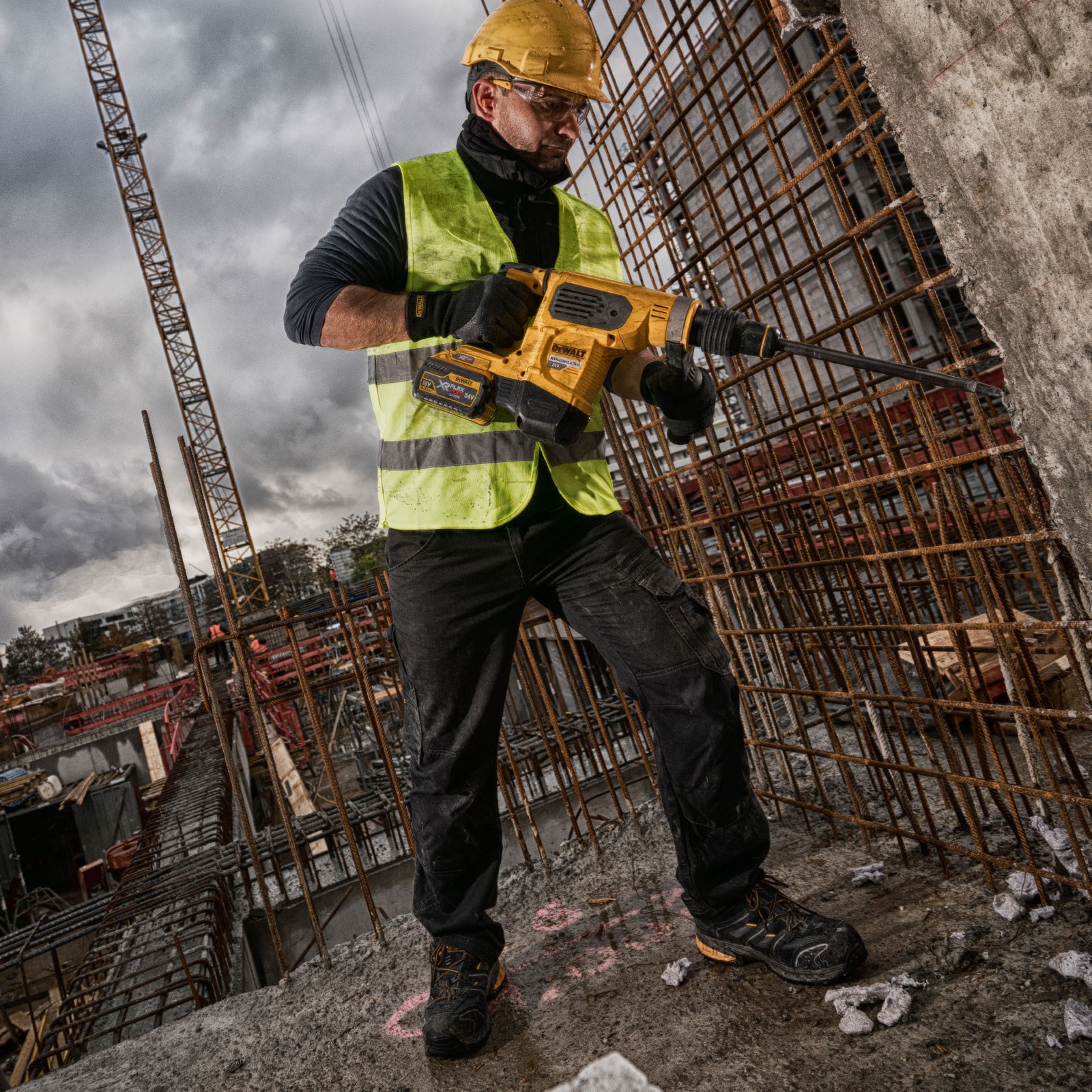 DeWalt aku bušači čekić DCH481X2 Flexvolt 54V 2x9,0Ah 6,1J - Slika 3