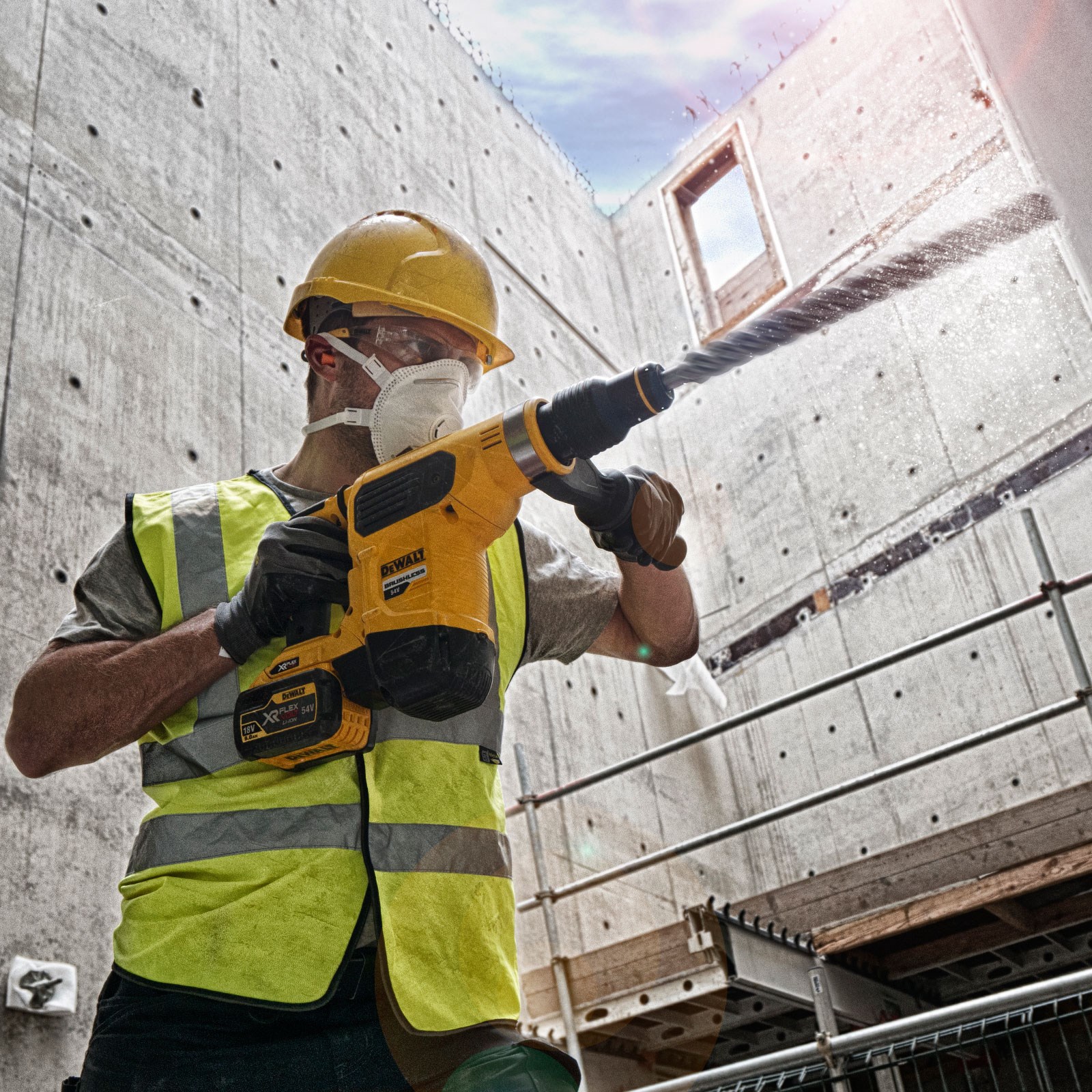 DeWalt aku bušači čekić DCH481X2 Flexvolt 54V 2x9,0Ah 6,1J - Slika 4